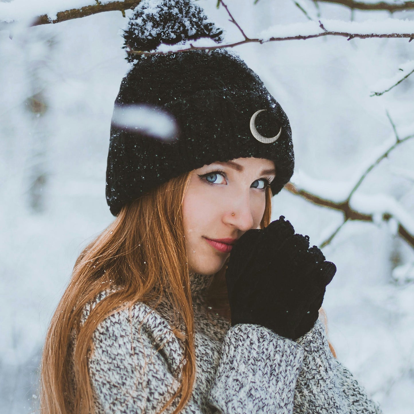 HMG Pom-Pom Beanie
